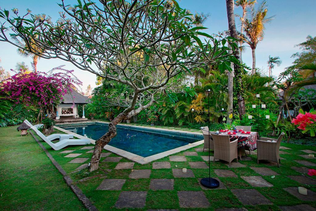 Villa Hibiscus Sanur Esterno foto