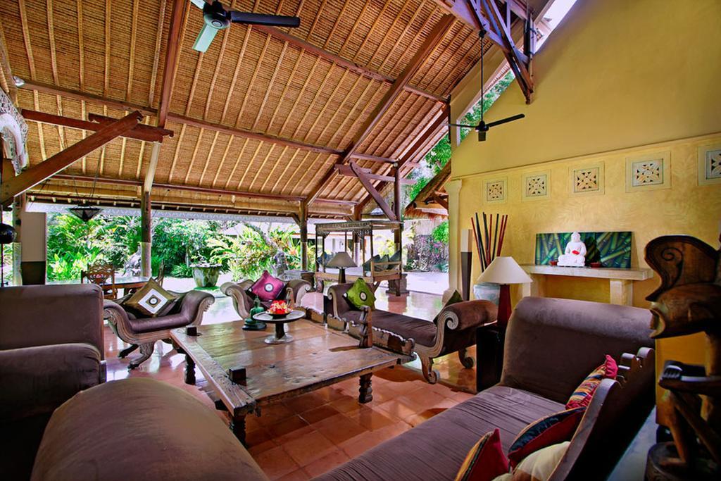 Villa Hibiscus Sanur Esterno foto